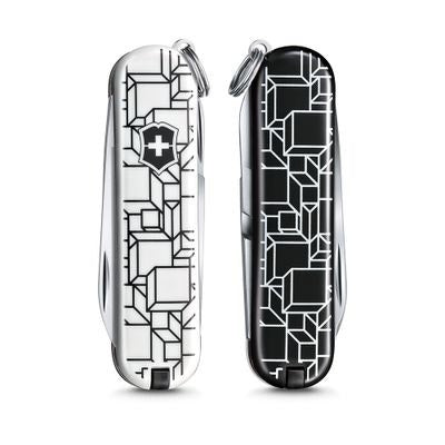 Victorinox Cortapluma Classic 7 Funciones Cubic Illusion 0.6223.l2105