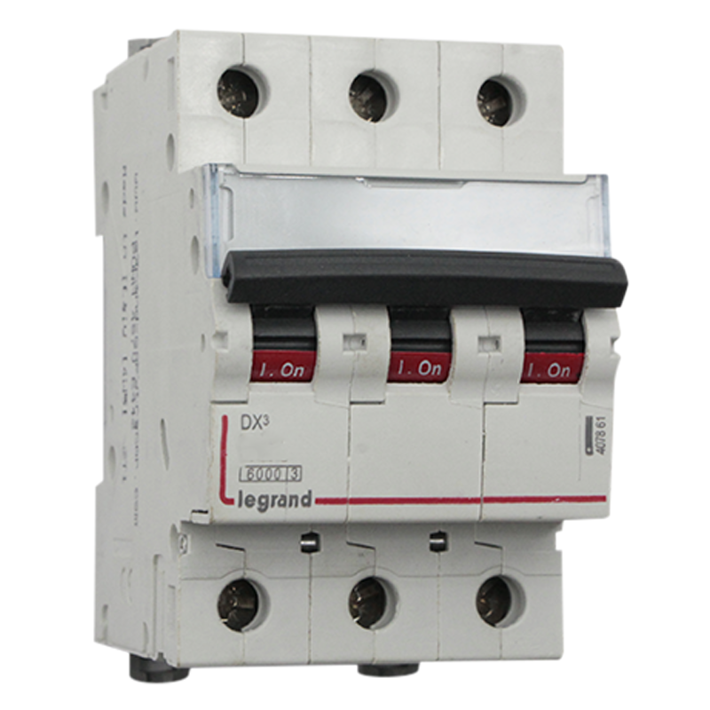 INTERRUPTOR  AUTOMATICO LEGRAND 3 X 25A  266794