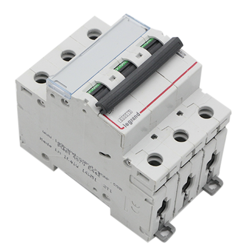 Interruptor  Automatico Legrand 3 X 32A  266795
