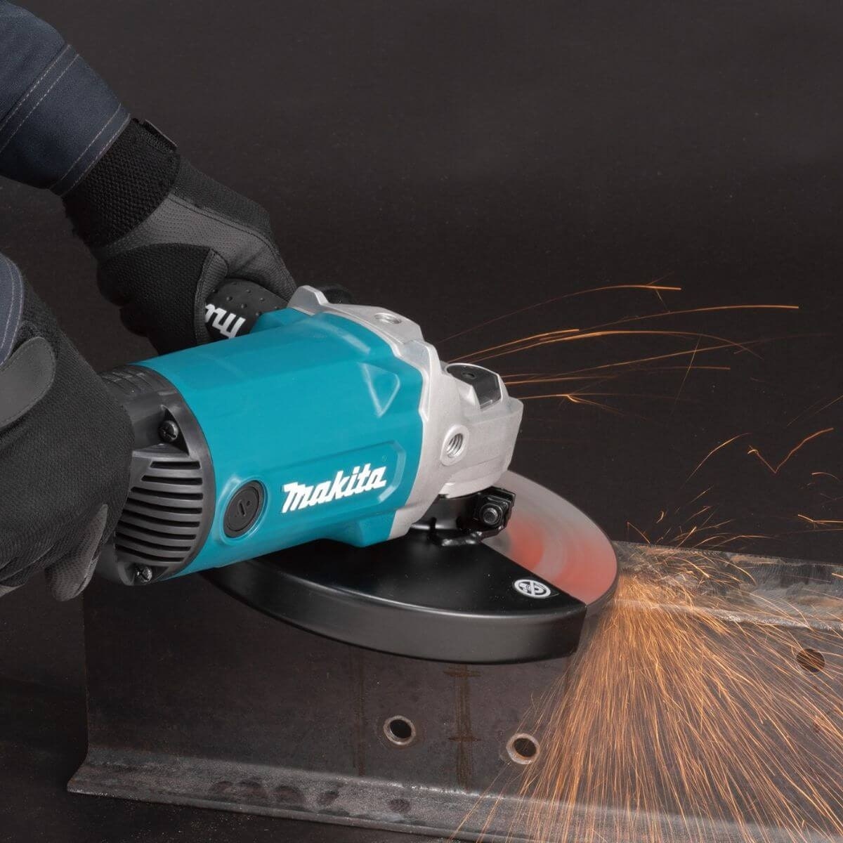 Makita Esmeril Angular 9&acute; 2.200w - Ga9090