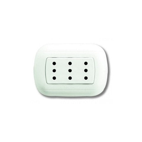 Bticino Enchufe Triple 10A Oval Blanco P93B