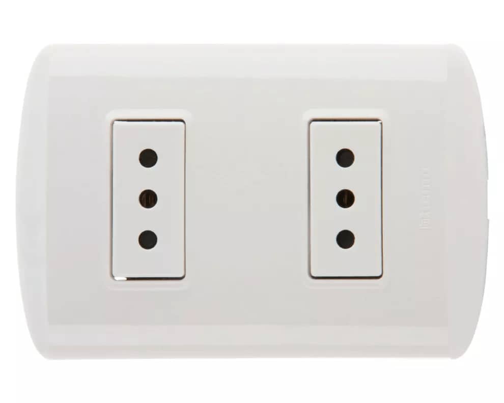 Mec Enchufe Doble 10/16 A Aris Comp.  Bco 0200Ap0557