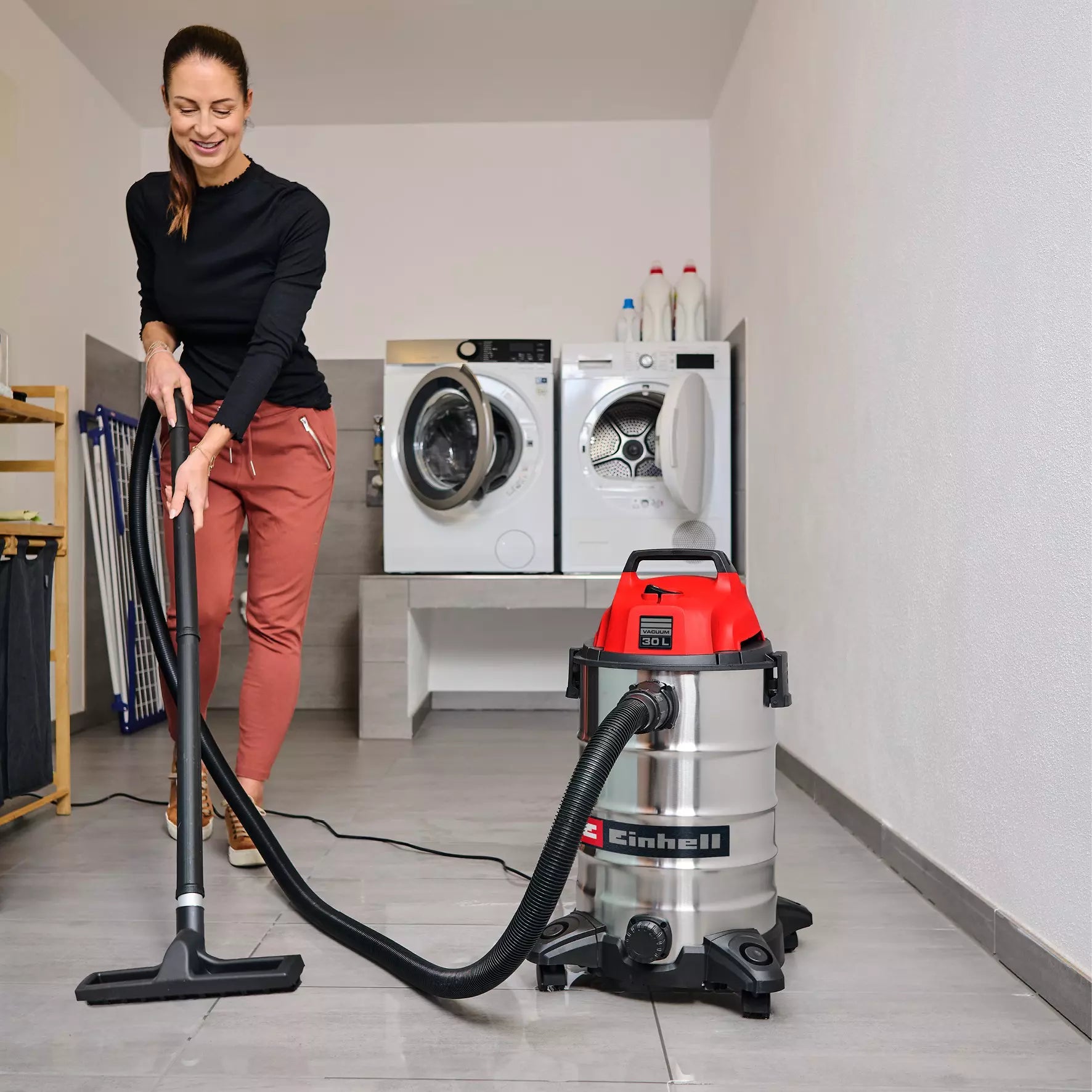 Einhell Aspiradora Polvo/agua  950w 30 Lts 2342235 Tc-vc 3055 S