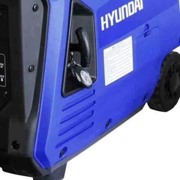 Hyundai Generador Inverter 4 Kw Partida El&eacute;ctrica  82hyd4000i