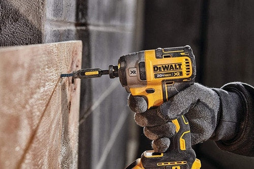 Dewalt  Atornillador De Impacto 4"20V  Dcf887B