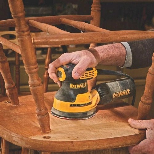 DEWALT LIJADORA ORBITAL  DWE6421-B2