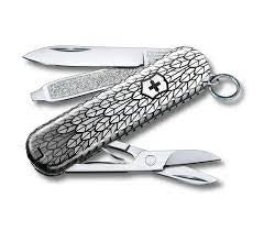 Victorinox Cortapluma Classic 7 Funciones Eagle 0.6223.l2102
