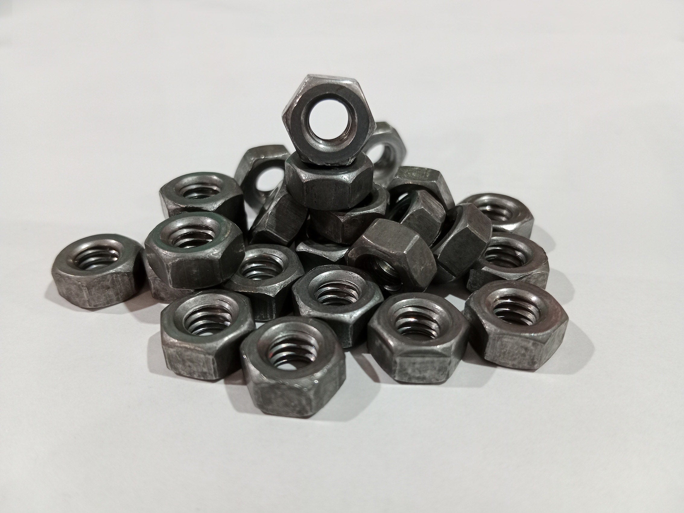 Tuerca 5/16 Hex Hg Cte ( 100 Un )